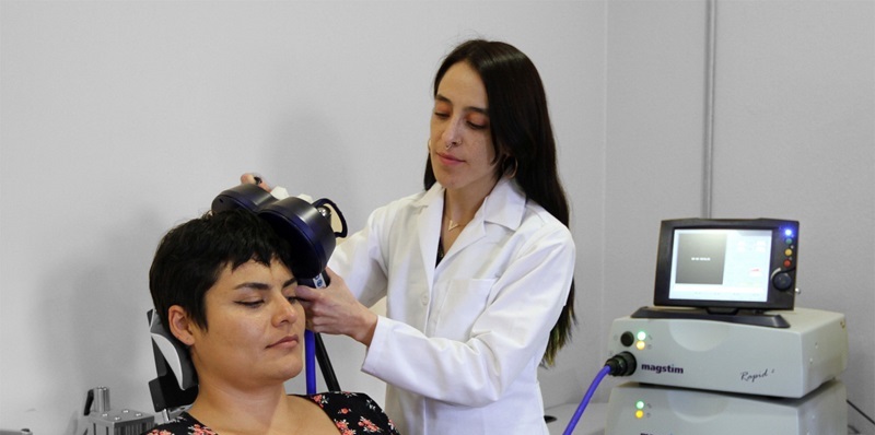 En la UNAM, estimulación magnética para tratar adicción al alcohol
