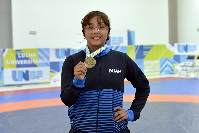 Perseverar para alcanzar tus sueños: Evelyn Katy Sotarriba Sánchez. (BUAP)