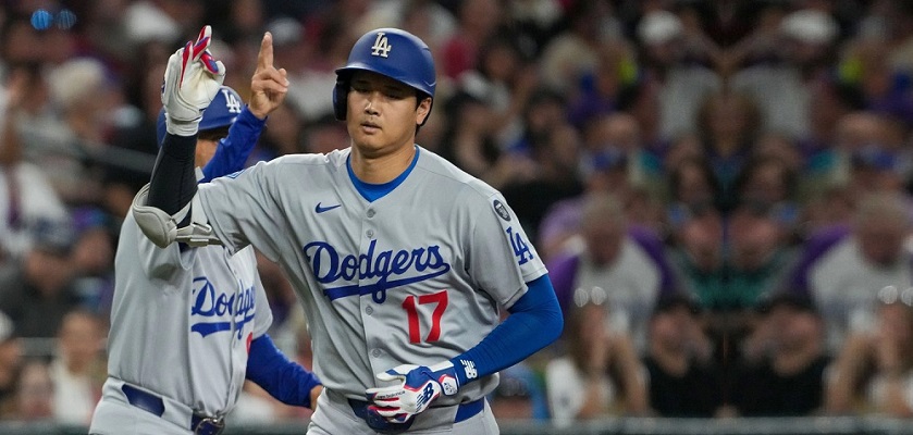 La superestrella japonesa, de 31 años, está a dos jonrones de Kyle Schwarber, de los Filis de Filadelfia, el máximo anotador de la Liga Nacional. Foto AP