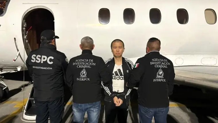 Omar García Harfuch, secretario de Seguridad y Protección Ciudadana, explicó en un mensaje en su cuenta de X, que Dong Zhang fue detenido en octubre del año pasado. Foto: @OHarfuch