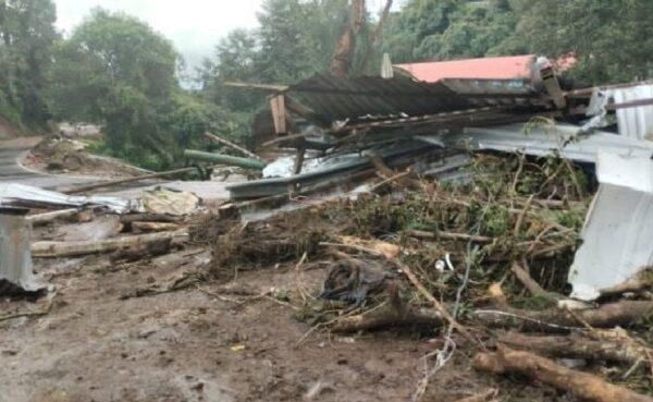Reportan nueve muertos en Puebla por el paso de la tormenta Jerry
