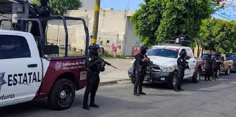 Asesinan a tres policías en Huixcolotla; suman 11 ejecuciones en tres días en PueblaPolicía estatal de Puebla asume el mando en San Salvador Huixcolotla. Foto: @Gob_Puebla