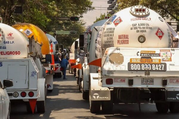 Los bloqueos en varios puntos del país han dejado rezagados varios municipios en cuanto al tema de gas / Foto: Rogelio Morales Ponce / Cuartoscuro.com