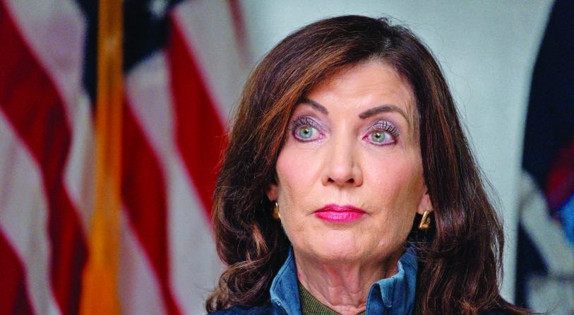 “(Mi prioridad es) proteger a nuestros hijos de los daños potenciales de las redes sociales que fomentan su uso excesivo”, Kathy Hochul, Gobernadora de Nueva York. Foto: Reuters