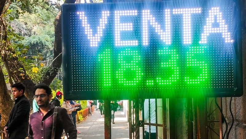 Cotización del dólar en una casa de cambio de la Ciudad de México, el 20 de noviembre de 2025. Foto Cuartoscuro