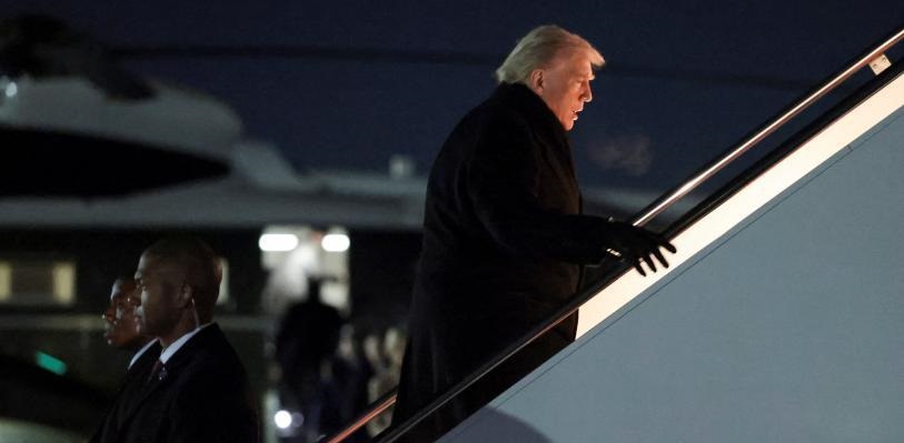 Donald Trump antes de viajar a Davos para participar en el Foro Económico Mundial. REUTERS