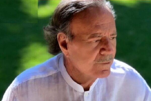 El cantante español. Foto: Instagram julioiglesias