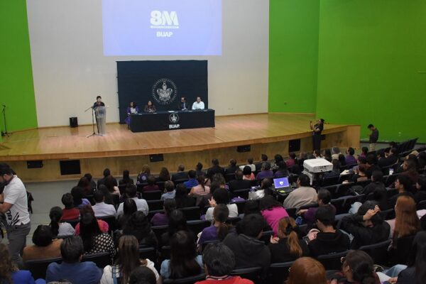 La universidad busca reflexionar sobre el papel de las mujeres en la sociedad. / Foto: BUAP