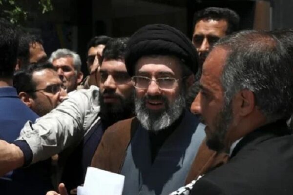 Mojtaba Khamenei, hijo del líder supremo de Irán, es nombrado su sucesorMojtaba Khamenei, hijo del líder supremo de Irán, es nombrado su sucesor. Foto: AP