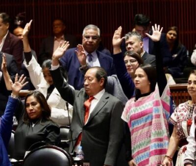 Ahora continua el debate de la presentación de 137 reservas, por conducto de 60 diputados. Mateo Reyes