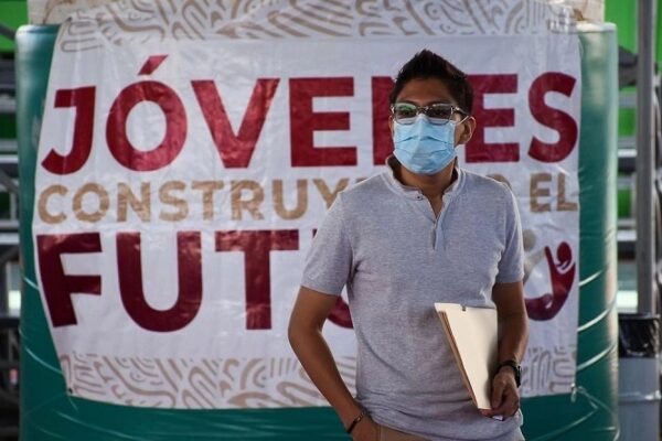 Jóvenes construyendo el futuro, STPS,