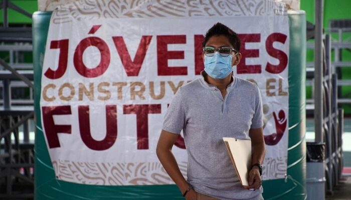 Jóvenes construyendo el futuro, STPS,