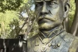 Busto de Porfirio Díaz en el Paseo Bravo. Foto: Especial