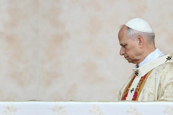 Desde la plaza de San Pedro, en el Vaticano, el Sumo Pontífice dijo sentirse preocupado por los ataques a la prensa. AFP.
