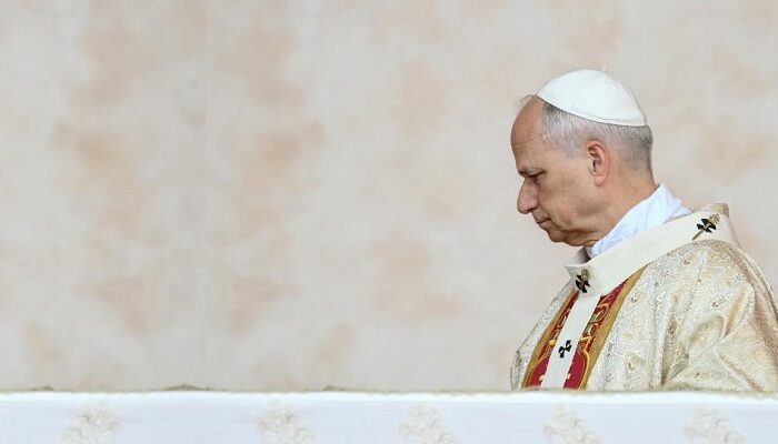 Desde la plaza de San Pedro, en el Vaticano, el Sumo Pontífice dijo sentirse preocupado por los ataques a la prensa. AFP.