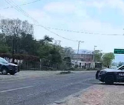 Despliegue policiaco este domingo en Tehuitzingo. Foto: @SSPGobPue