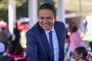 Juan Rivera Trejo, alcalde de Chignahuapan, estará bajo revisión de la Comisión de Honestidad y Justicia. | Foto: X