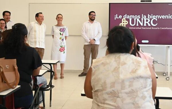 Sheinbaum inauguró en este Municipio de Yucatán una unidad académica de la Universidad Rosario Castellanos.
