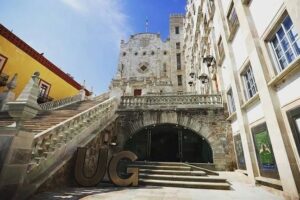 SCJN ordenó gratuidad en posgrados públicos al amparar a alumno de Universidad de Guanajuato dado de baja por no pagar reinscripción. Crédito: Especial