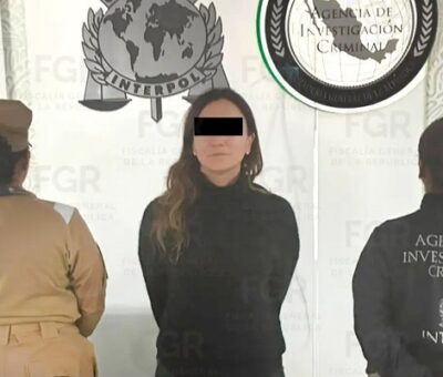 Gilda Susana Lozoya Austin fue detenida por agentes de la Fiscalía General de la República; habría realizado actos con recursos de procedencia ilícita en complicidad con su hermano Emilio Lozoya Austin, ex director de Pemex, en el sexenio del priísta Enrique Peña Nieto. (Foto: FGR)