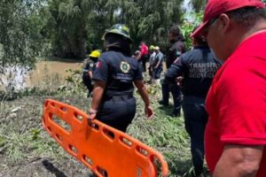 Se desborda el río Atoyac en Santa Clara Ocoyucan; 3 mujeres murieron en rescate fallido. La J de O.