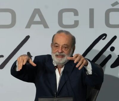Carlos Slim (Miguel Dimayuga)