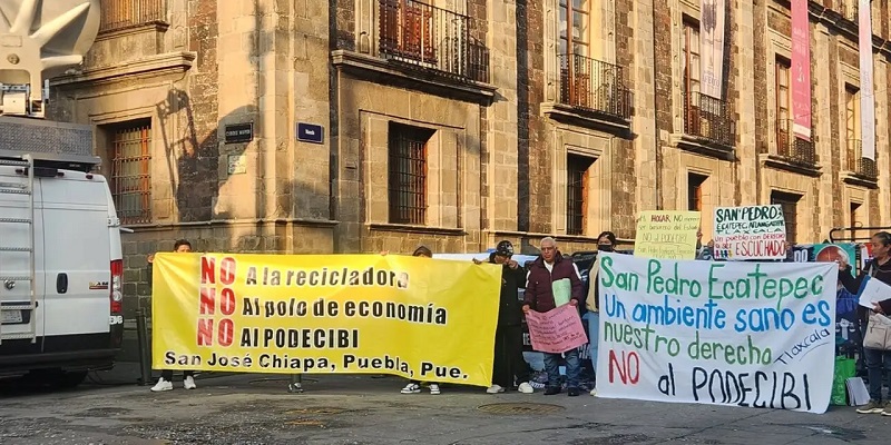 La protesta de habitantes de San José Chiapa, Puebla, y de San Pedro Ecatepec, Tlaxcala. (Movimiento En Defensa Del Agua y Del Medio Ambiente)
