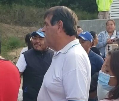 Vecinos acusan simulación y acarreo en reuniones sobre cablebús de Puebla. (Facebook: Raíces Poblanas Defensoras del Territorio - RPDT)